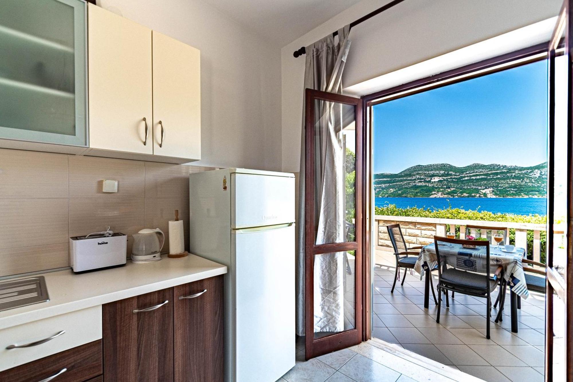 Apartments By The Sea Tri Zala, Korcula - 9237 Zrnovo Habitación foto